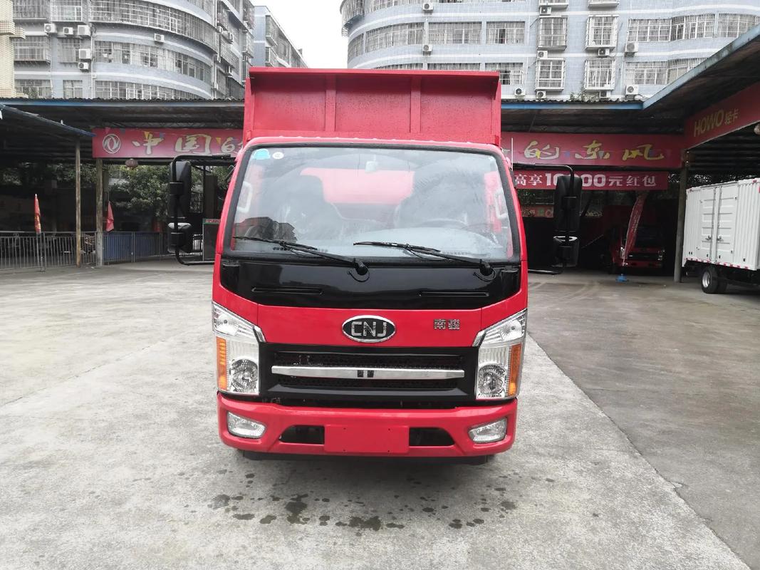 貨運中型貨車貨運中型貨車圖片