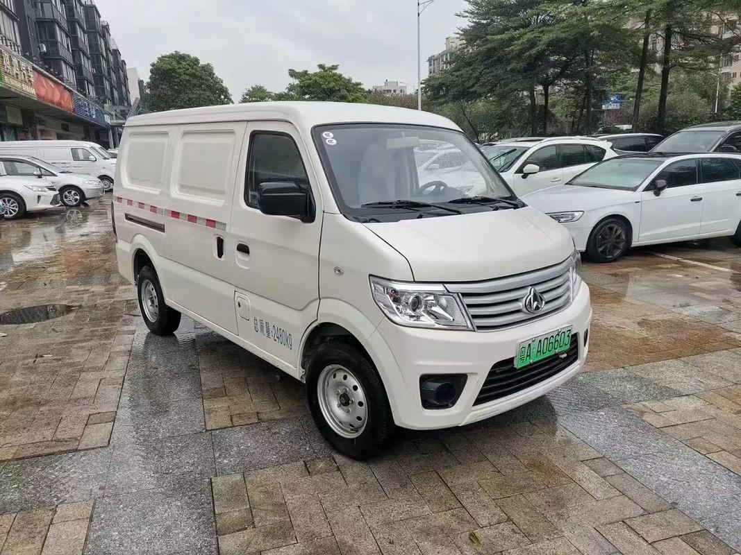 面包轉(zhuǎn)貨運(yùn)面包車轉(zhuǎn)貨運(yùn)