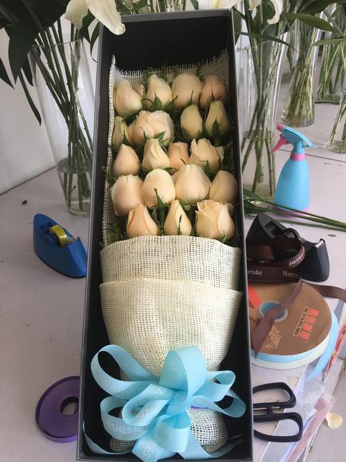 云南花卉貨運(yùn)云南花卉貨運(yùn)公司電話