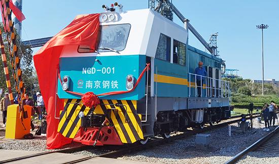 貨運(yùn)專列充電列車充電